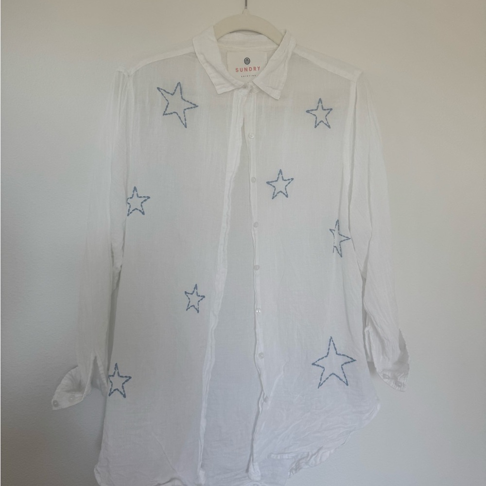 Sundry White Star Embroidered Women’s Shirt